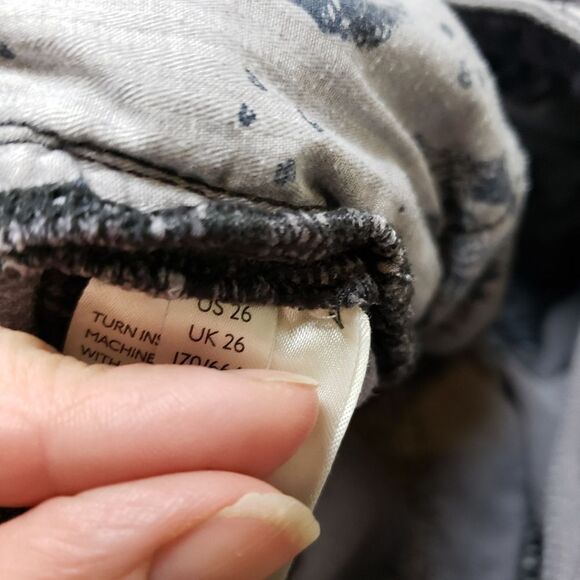 Anthropologie Pilcro Corduroy High-Rise Bootcut cords / Flare - Size 26 - Picture 7 of 15